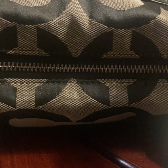 Coach Signature Satchel and Wristlet Set - Picture 6 of 13